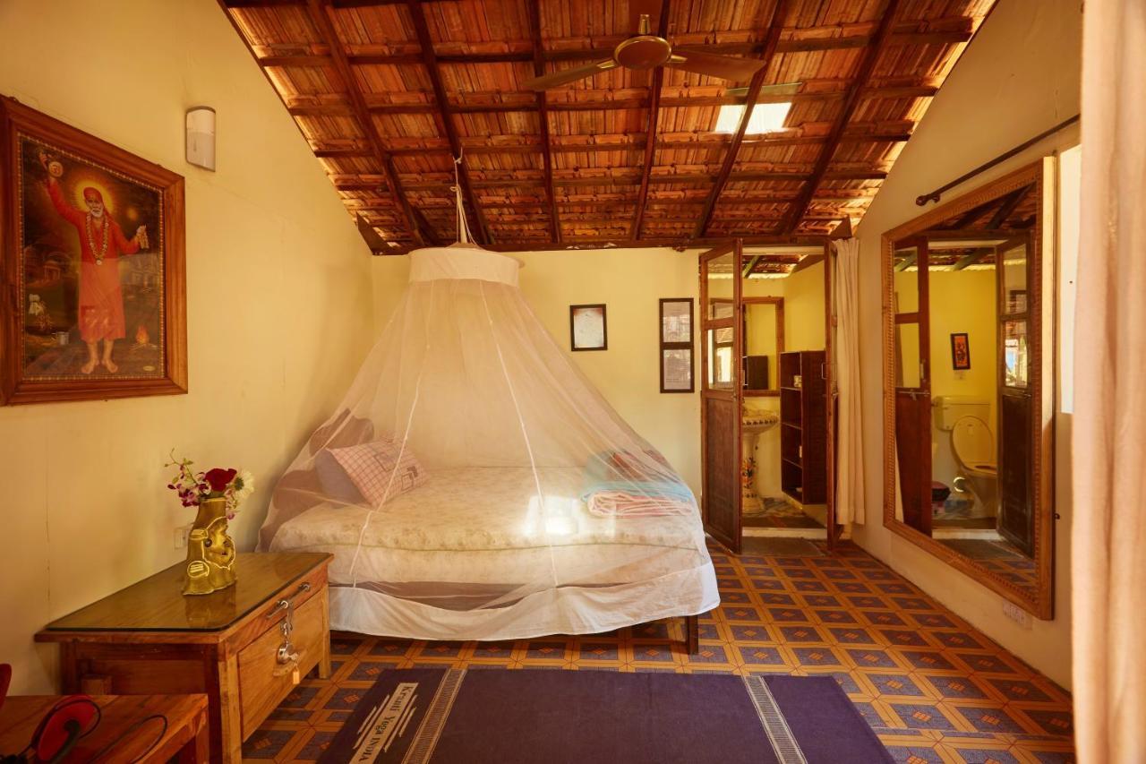Kranti Yoga Tradition - Beach Resort Patnem Beach Exterior foto