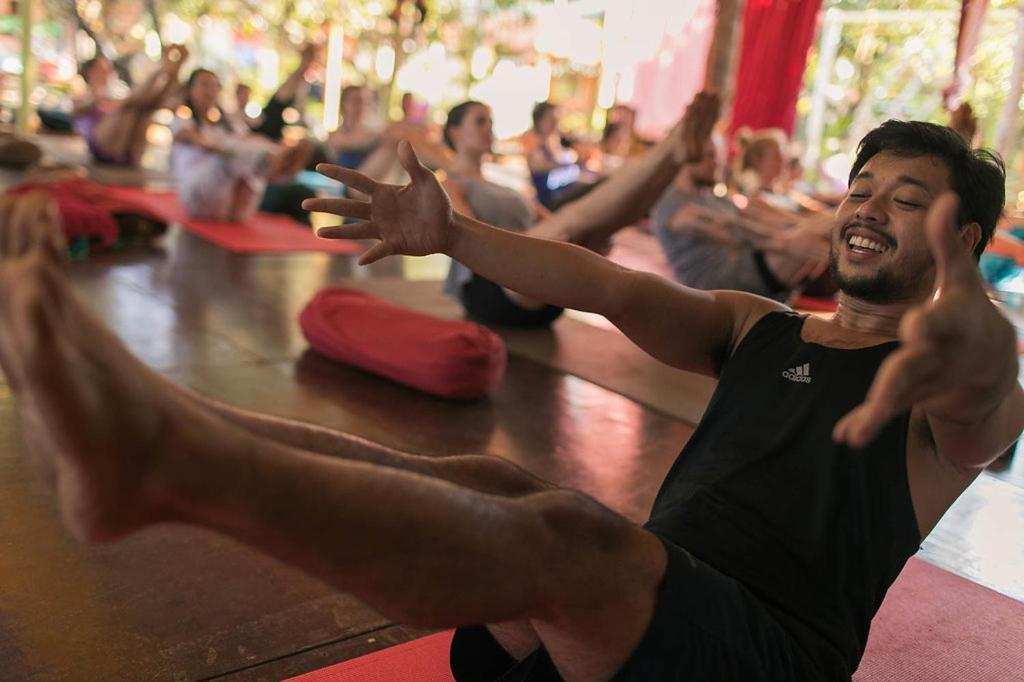 Kranti Yoga Tradition - Beach Resort Patnem Beach Exterior foto